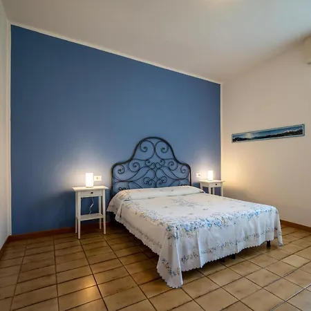 Lakeside With Balcony And View - Larihome A23 Appartamento
